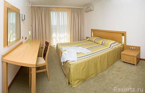 Emerald Beach Resort 30